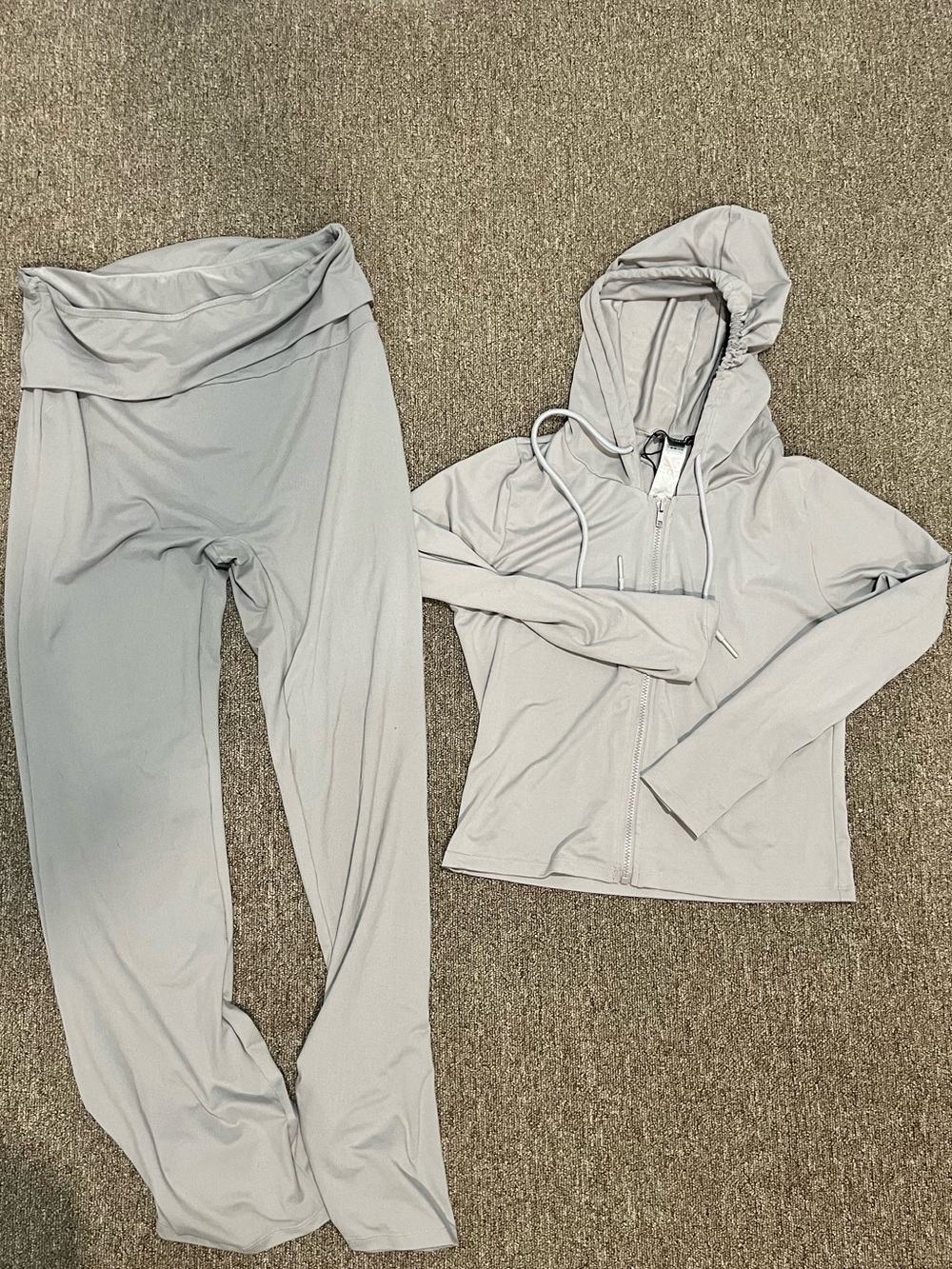 PrettyLittleThing Light Gray Active Set
